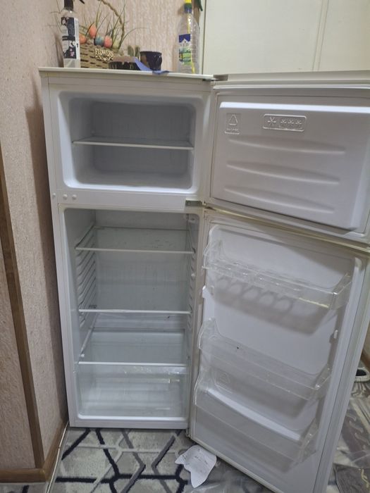 Продаю холодельник