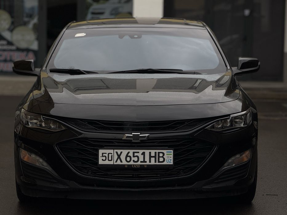 Malibu XL binzin yurishi yaxshi kraskasi bor