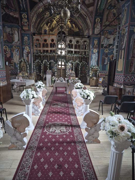 Decor cristelnita si biserica pentru botez