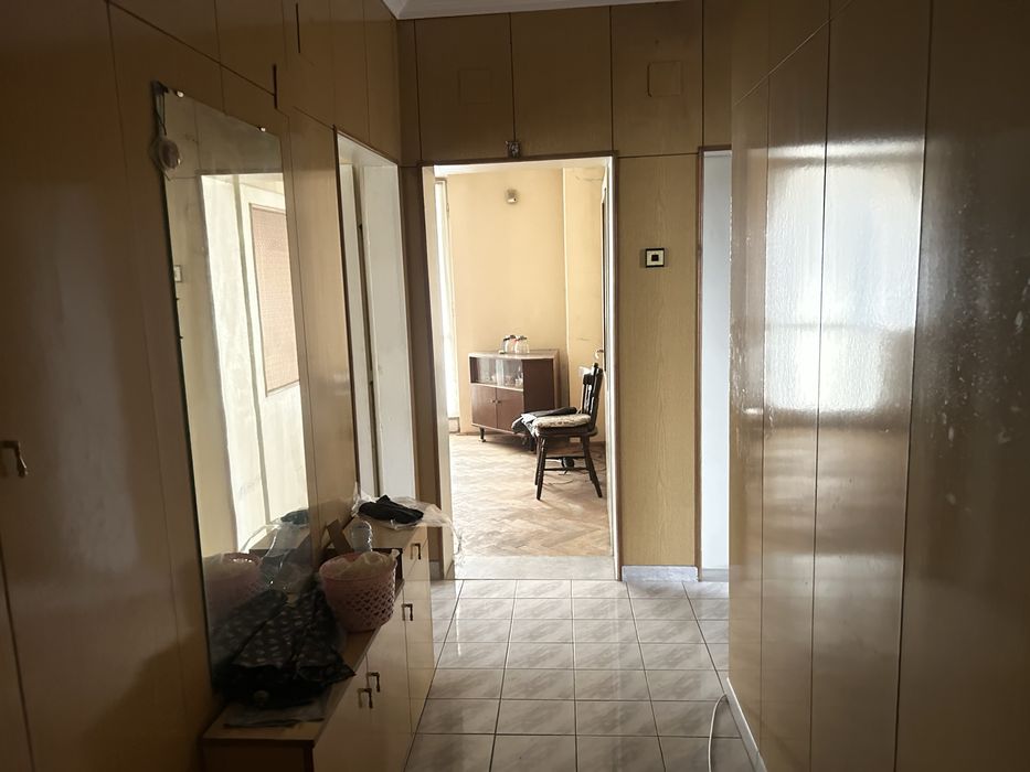 Продава се Тристаен апартамент в Силистра, Митница - 100 кв.м за 281 €/кв.м - Снимка #7