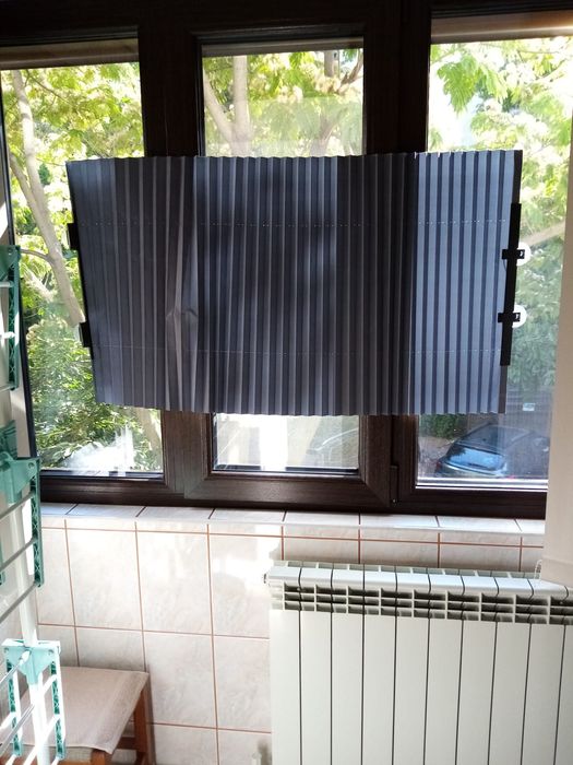 Vand parasolar auto pliabil mare