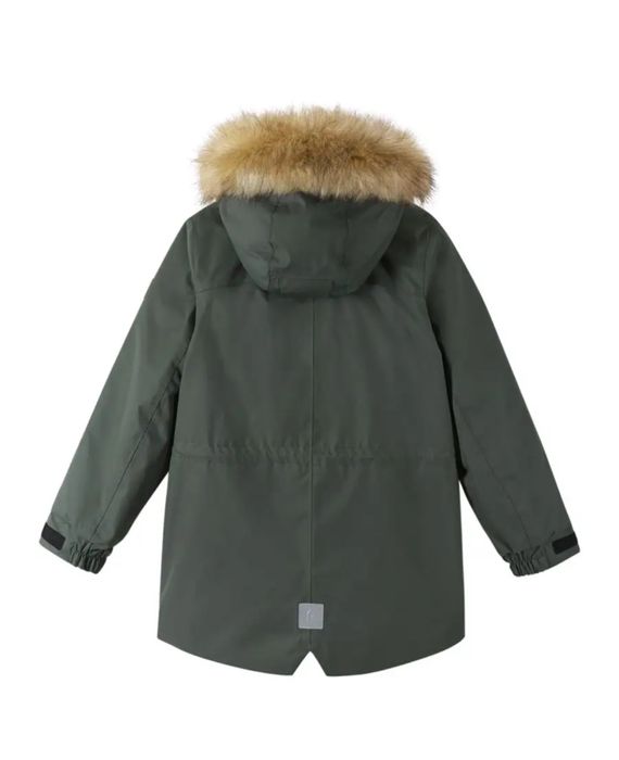 Продам куртку Reima