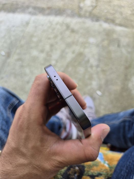 Samsung Galaxy S24  in stare foarte buna
