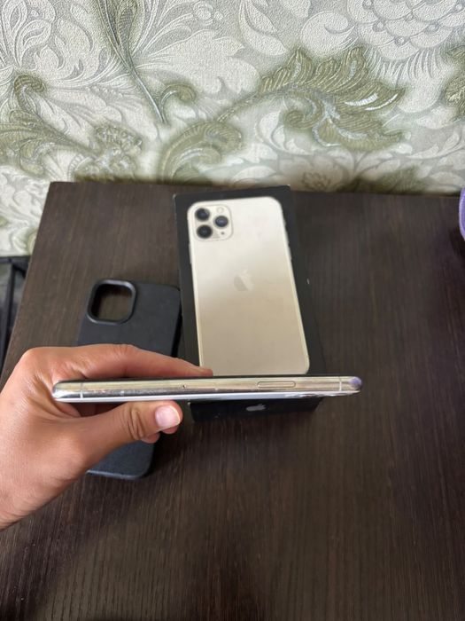 iphone 11 pro белый