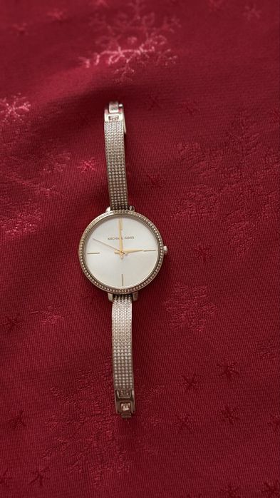 Ceas Michael Kors damă - Ceas Jaryn MK3784 Auriu
