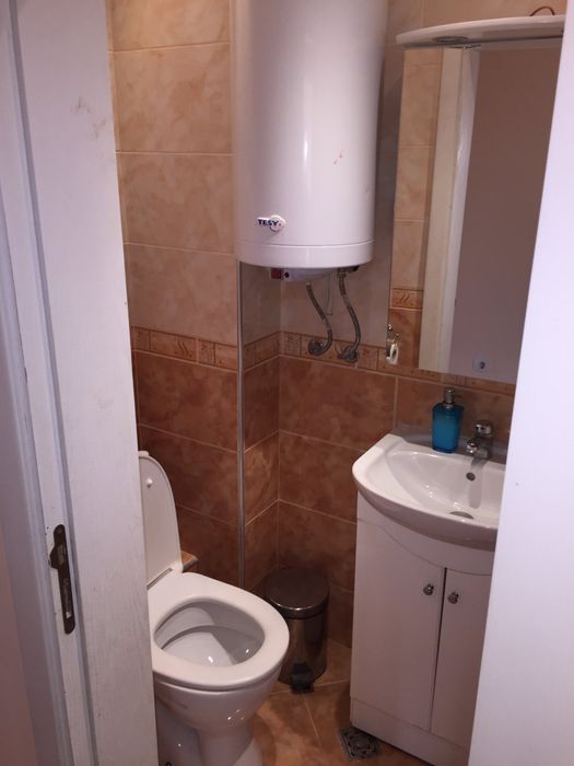 Дава се под наем Тристаен апартамент в Варна, Възраждане 1 - 89 кв.м за 612 € - Снимка #6