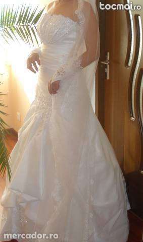 rochie de mireasa