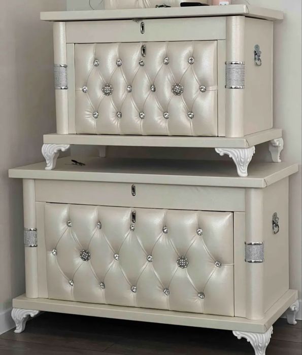 Сандықтар сатылады