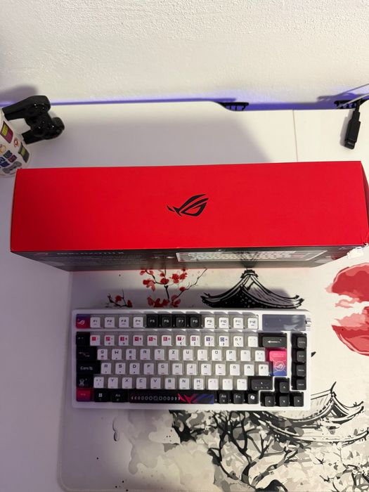 Tastatură Asus rog Azoth X Linear