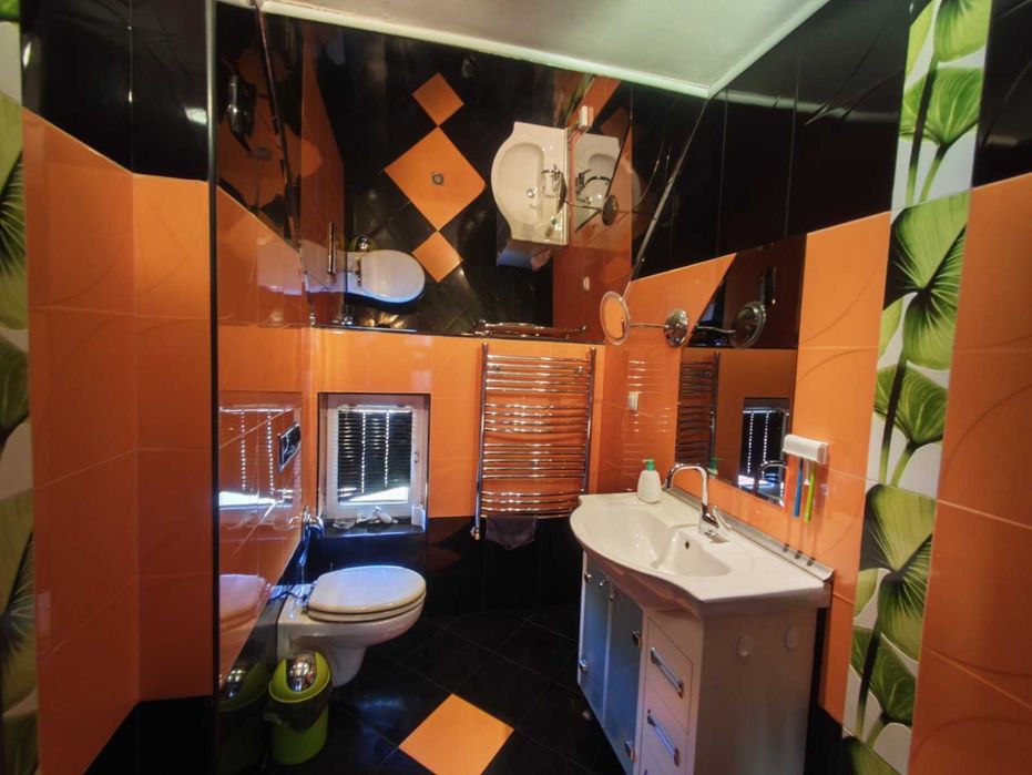 Дава се под наем Тристаен апартамент в София, Център - 165 кв.м за 613.02 € - Снимка #5