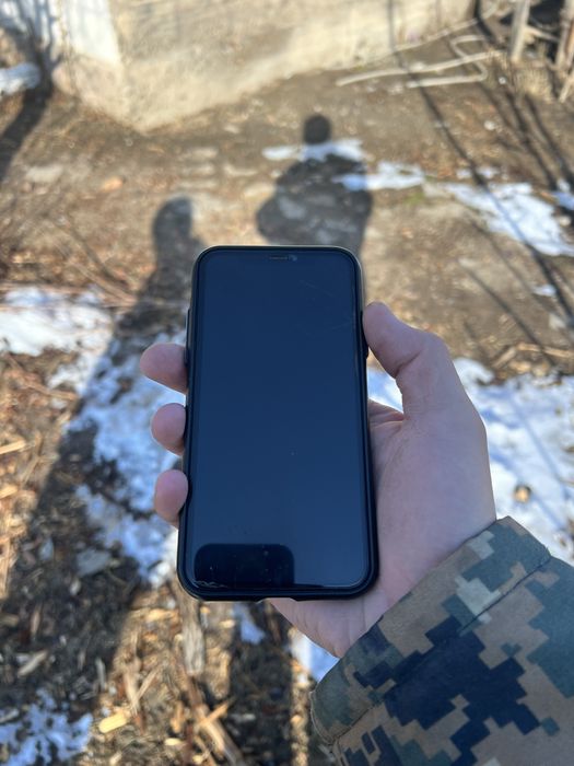 Айфон XS черный.