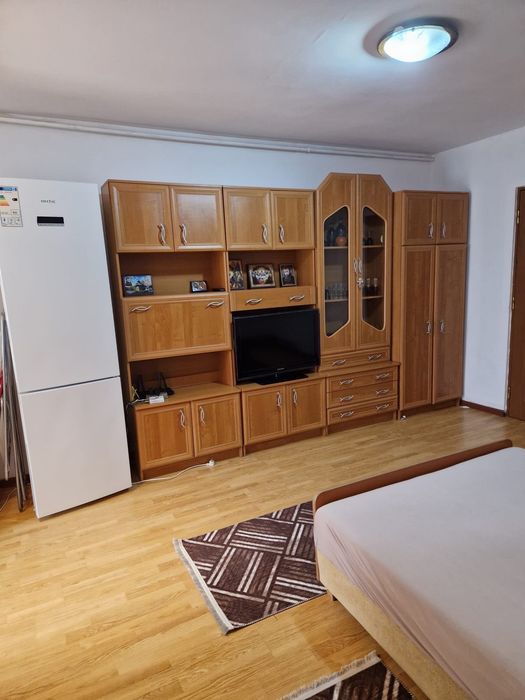 Garsonieră de Închiriat