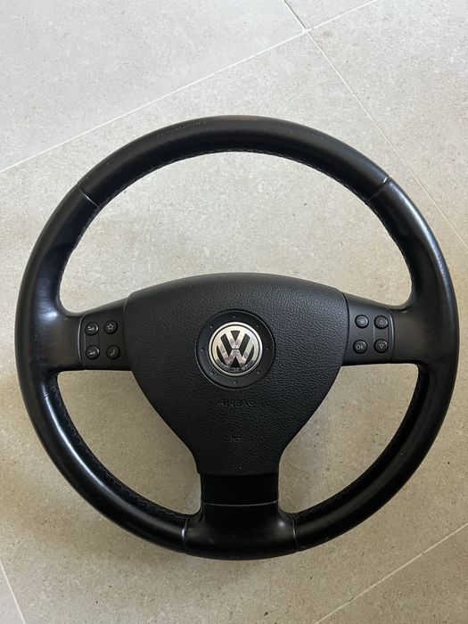 Мулти волан 8бутона за VW