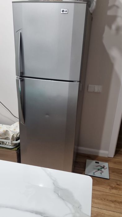 Холодильник 2 камерный