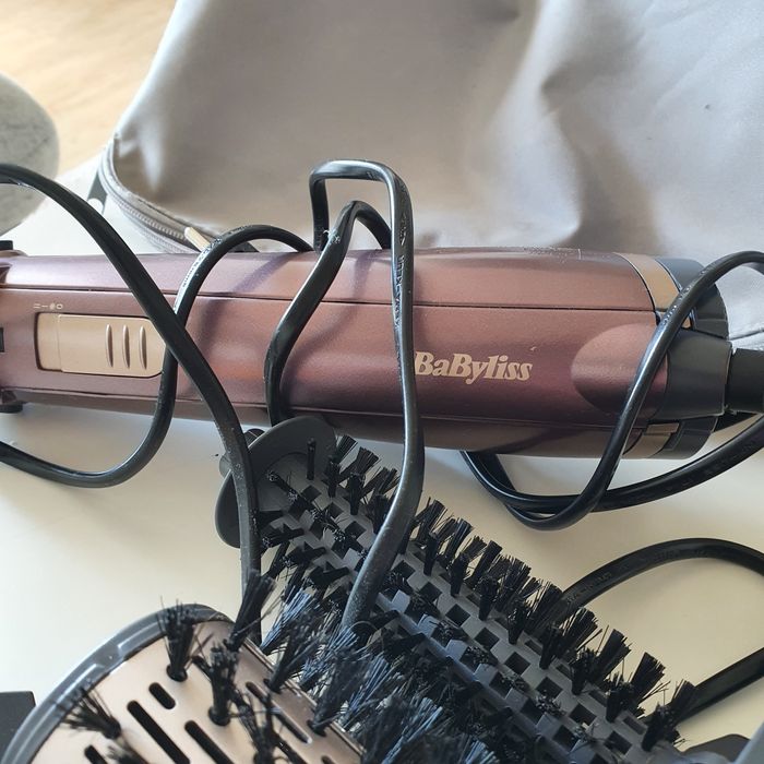 Perie rotativa Babyliss ca noua