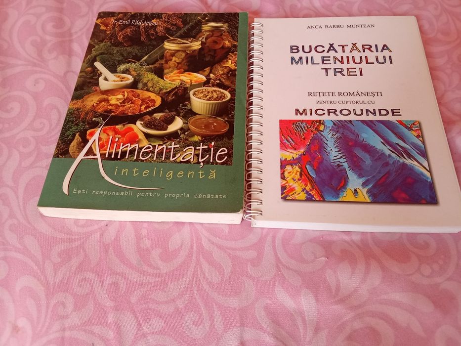 Vând cărți în stare bună