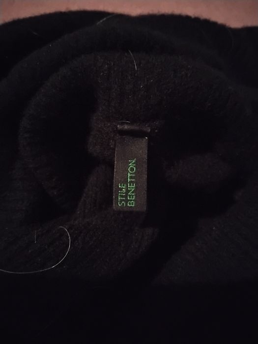 Дамски пуловер benetton