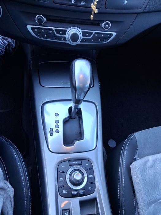 RENAULT Laguna 2011 — imagine 5