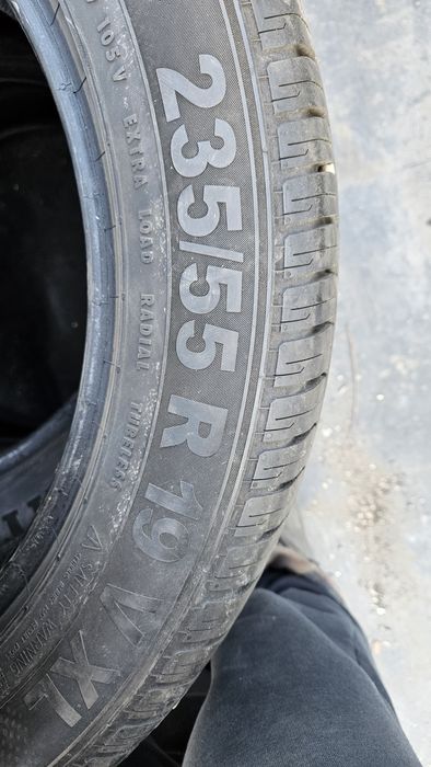 4бр гуми 235 55 19 дот 23 семперит