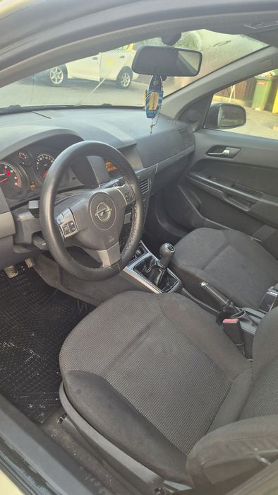 Opel Astra H 1.4 benzina