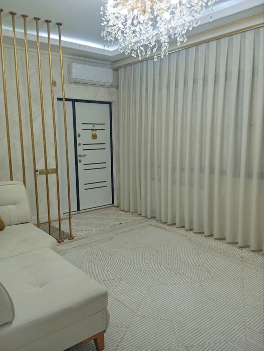 В Юнусабад 14 квартале за Корзинкой.