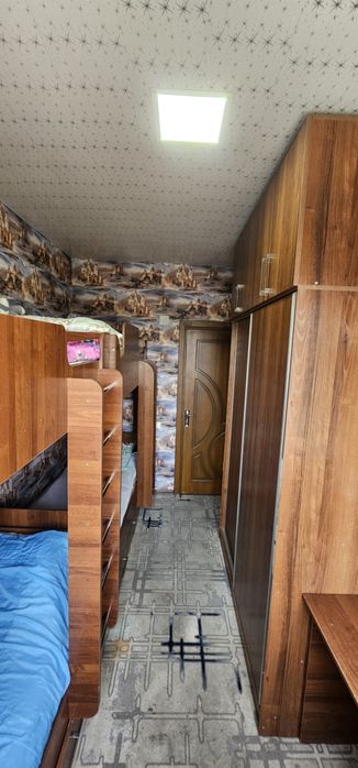 Продаётся 3-х конатная квартира в Сергели 5а