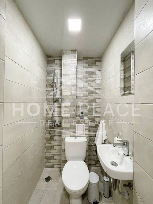 МНОГОСТАЕН апартамент под наем - Център