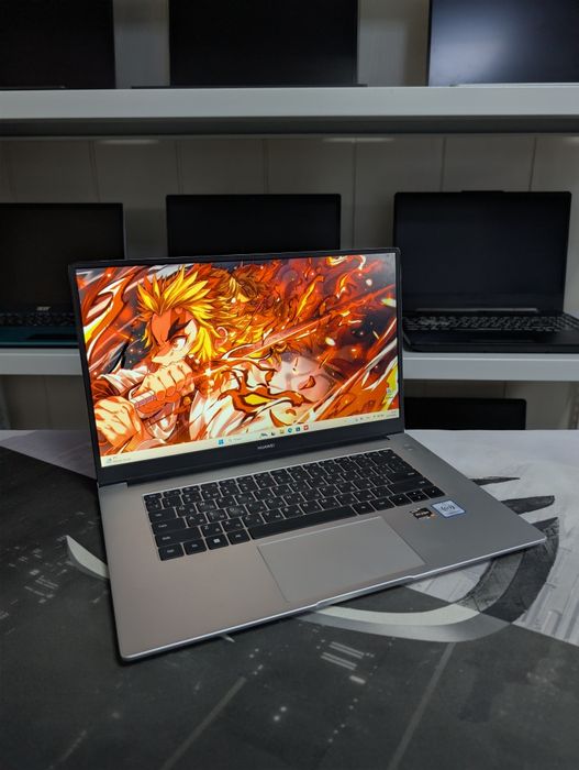 Ноутбук Huawei MateBook