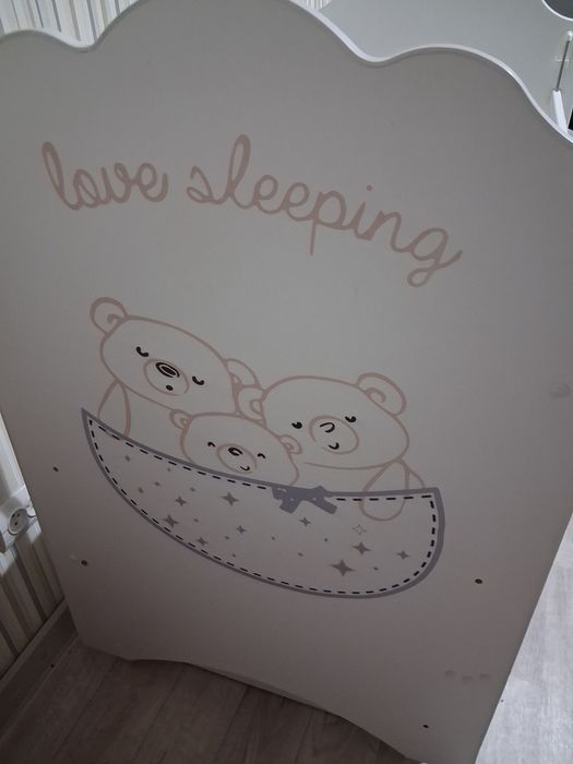 детская кроватка