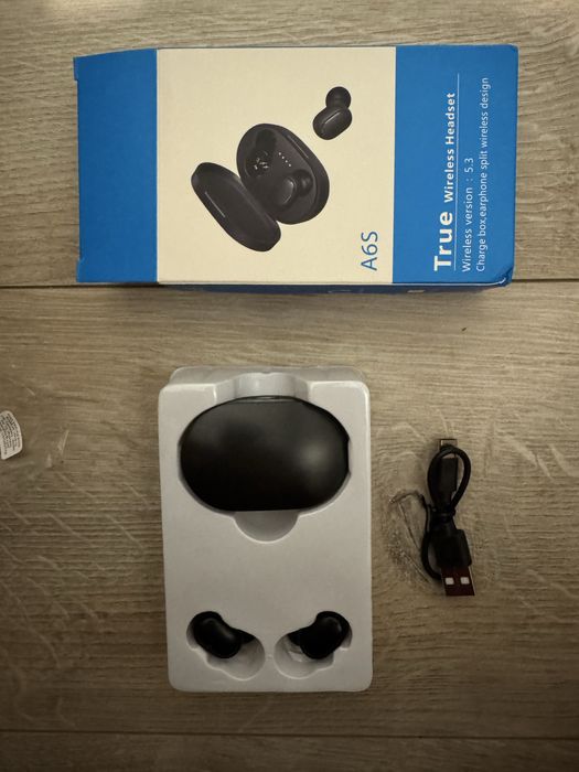 Casti Bluetooth/Hands free stereo, negre, noi, la cutie!