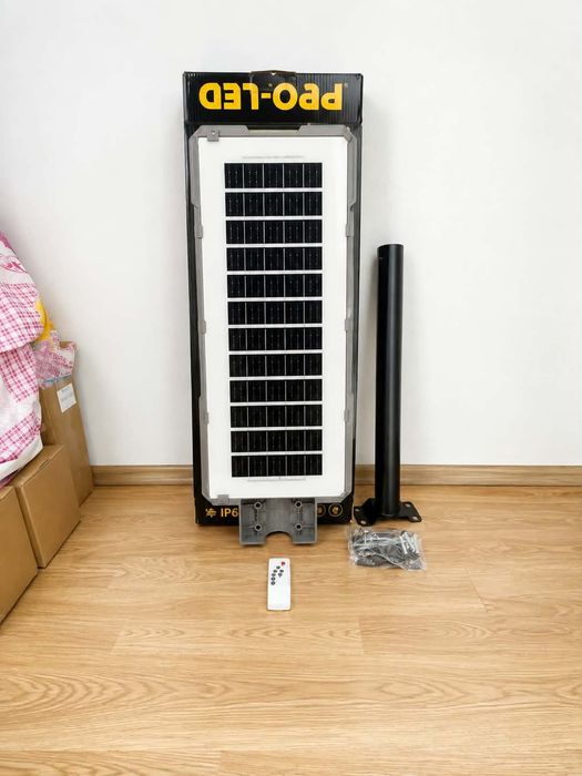 Lampă solară stradală LED 3000W