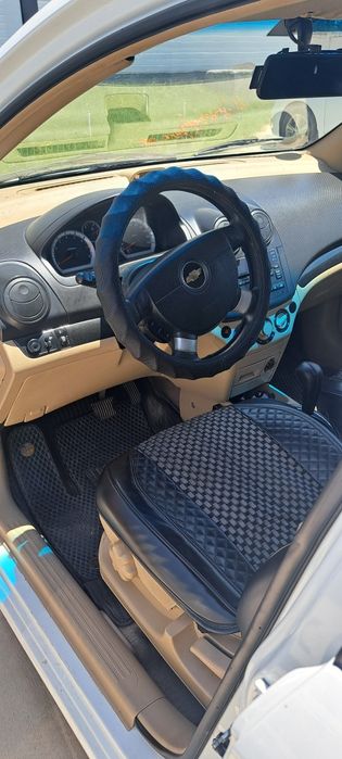 Nexia 3 sotiladi Avtomat