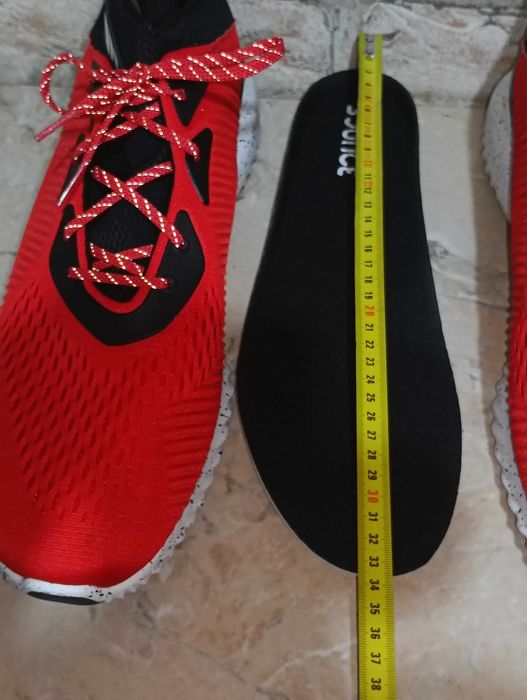 Adidas AlphaBounce numărul 50-51