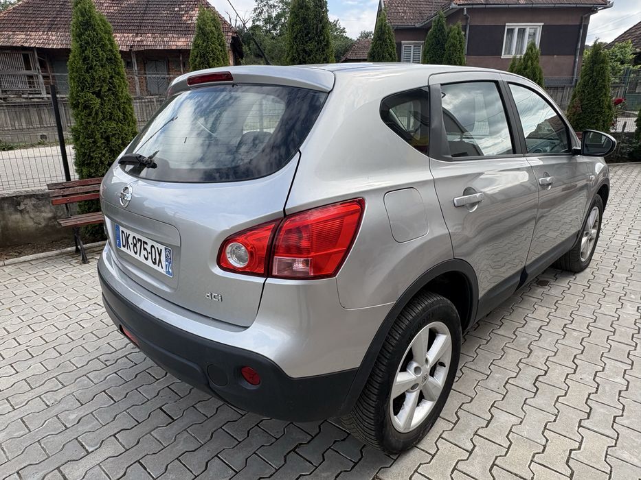Nissan qashqai 2.0 dci 150 cp4x4 panoramic