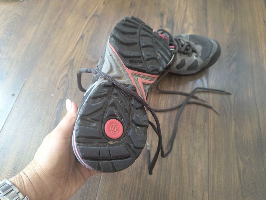 Планински обувки, дамски