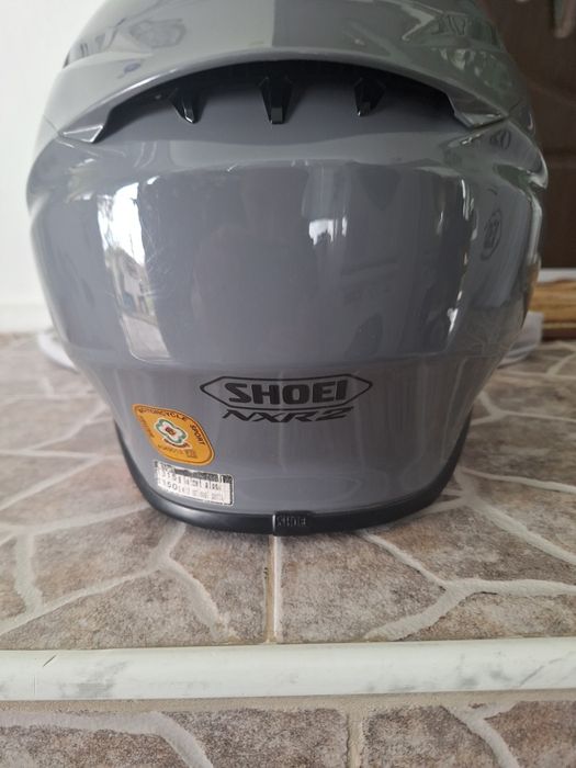 Каски AGV K6 и SHOEI NXR 2