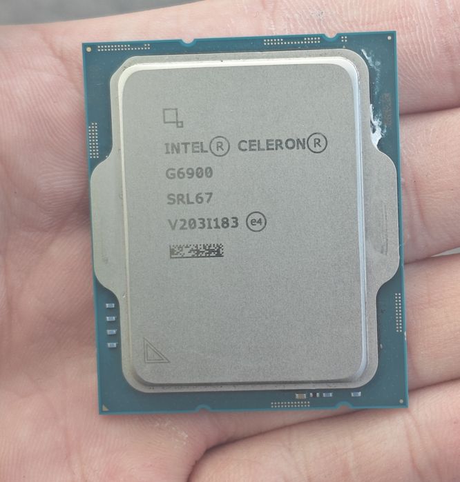 Процессор Intel Celeron G6900 LGA 1700 (SRL67)