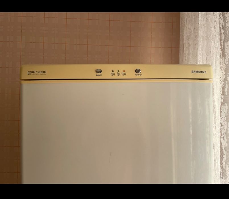 Холодильник samsung