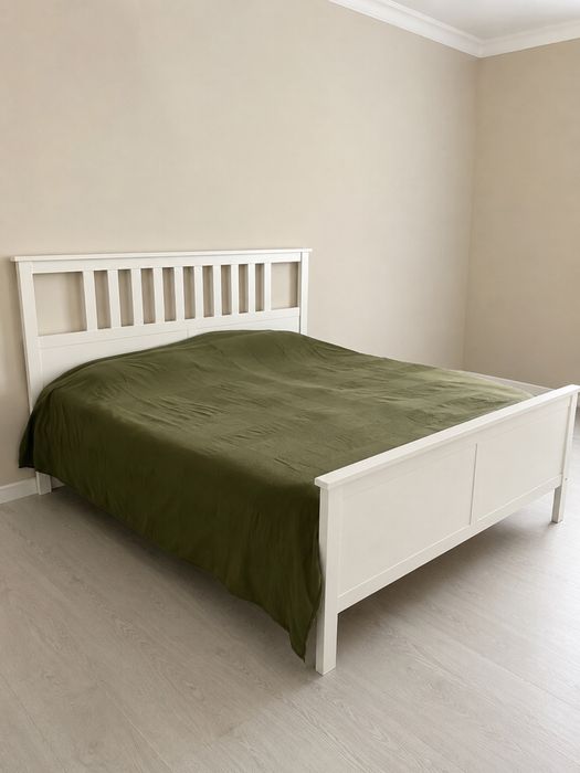 Кровать с матрасом IKEA HEMNES