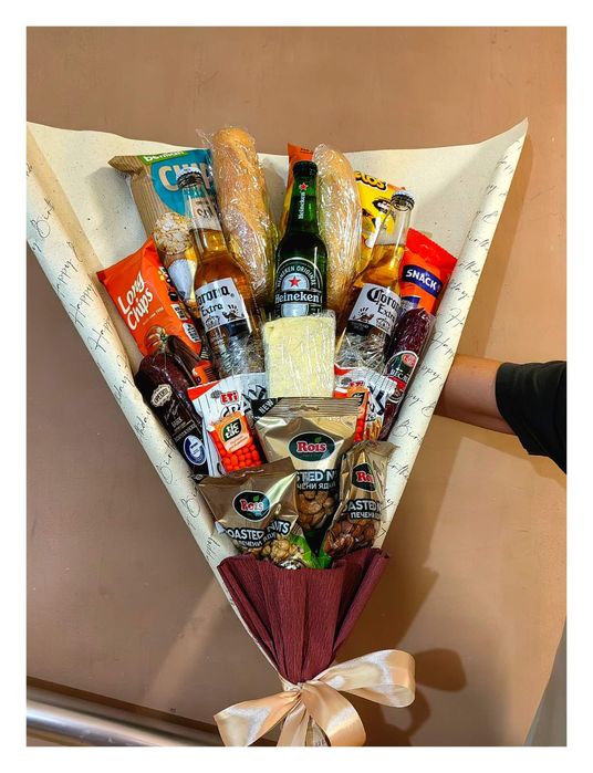 Букети от вечни сатенени рози