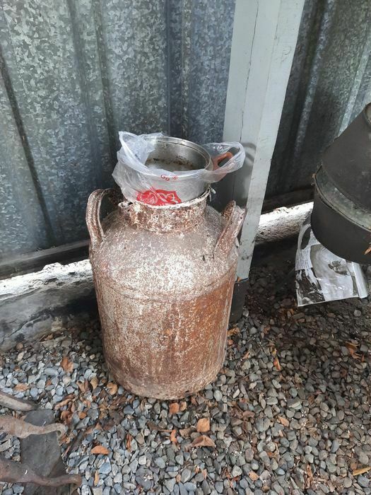 Продам утюг ссср и  другое