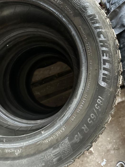 Продается зимние шины Michelin 185/65 R 15
