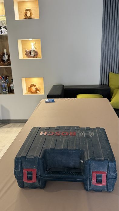 Лазарен нивелир  Bosch GLL2-80 P