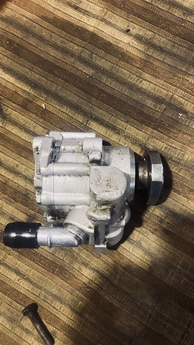 Насос гура Ауди фольксфаган