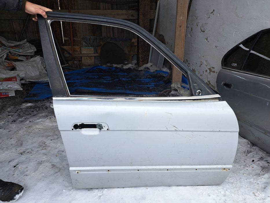 Продам двери от BMW E34