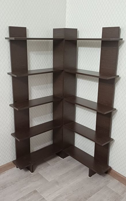 Продам полки для книг