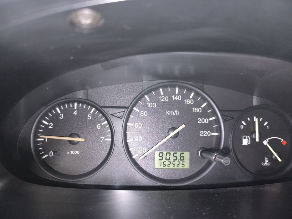 FORD Fiesta 2001 — imagine 5