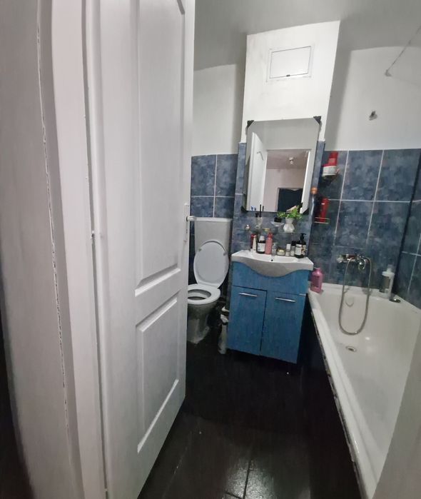 Garsoniera de vânzare