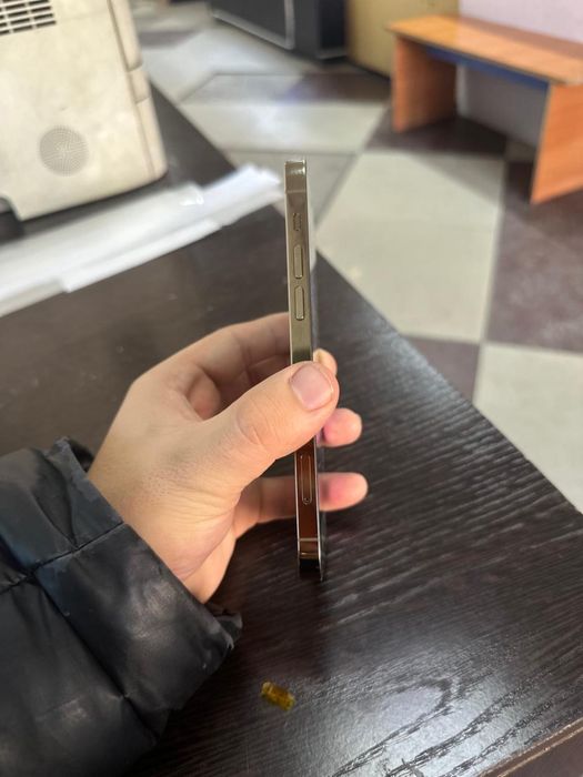 Айфон 12 про 256гб 83%