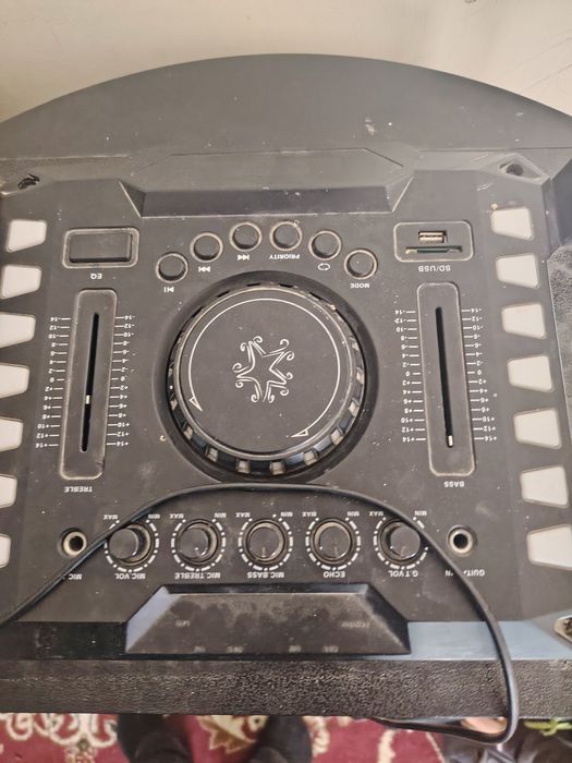 Kalonka sotiladi komplekt mikrofonlari bilan